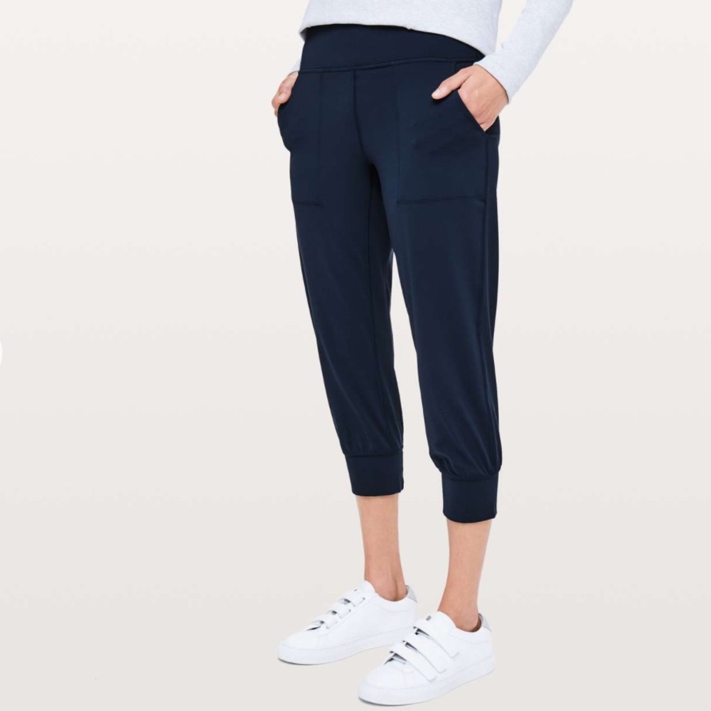 Lululemon Align Jogger Crop *23"